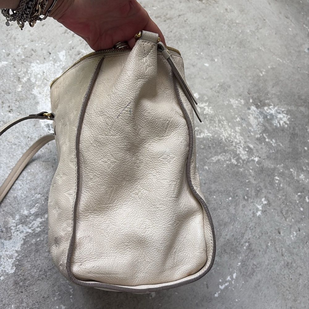 Louis Vuitton leather tote - Picture 6 of 13